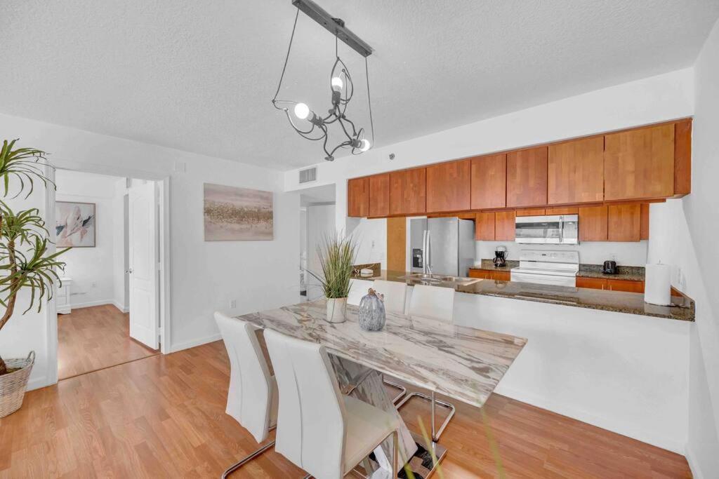 Apartamento Lux 1 Bdr 1 Bth • Brickell • Pool & Ocean Views