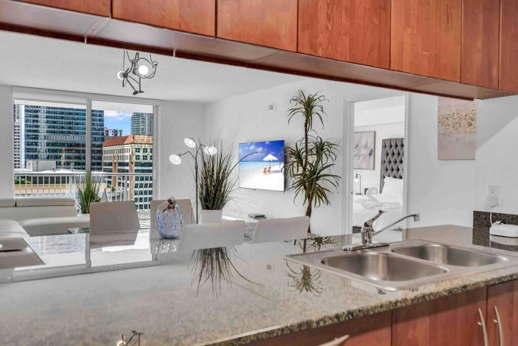 Apartamento Lux 1 Bdr 1 Bth • Brickell • Pool & Ocean Views