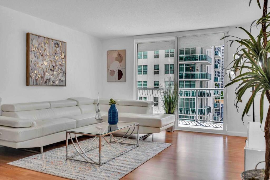 Apartamento Lux 1 Bdr 1 Bth • Brickell • Pool & Ocean Views *
